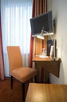 Dolomit 2* Monachium