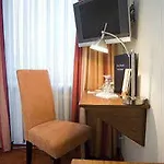 Dolomit 2* München