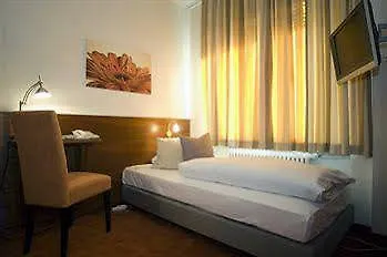 Dolomit Hotell 2*